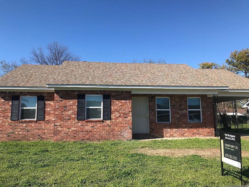 1st image of 118 W Cheryl St