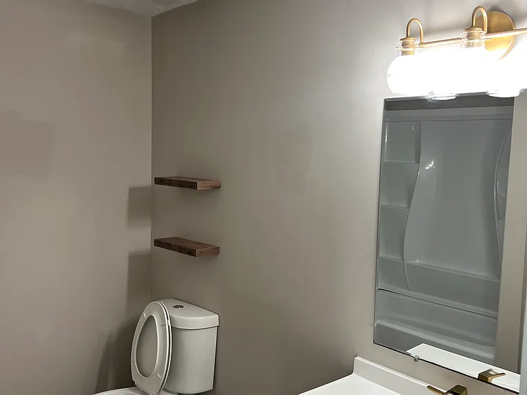 506 Old Harrods Creek Rd — Photo 12