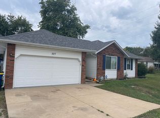 227 W Center St, Rogersville, MO 65742