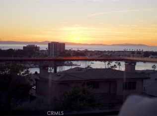 2212 Cliff Dr, Newport Beach, CA 92663