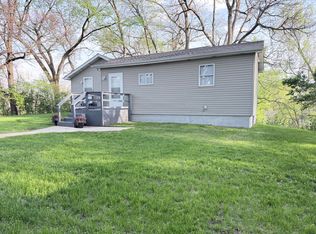 560 S Campbell St, Valparaiso, IN 46385