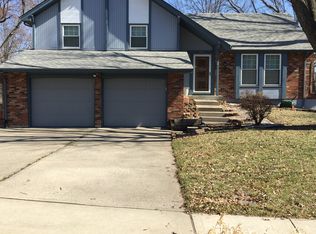 843 York Pl, Liberty, MO 64068