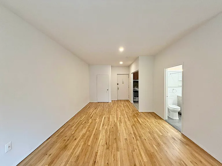 284 Mott St #1K — Photo 2