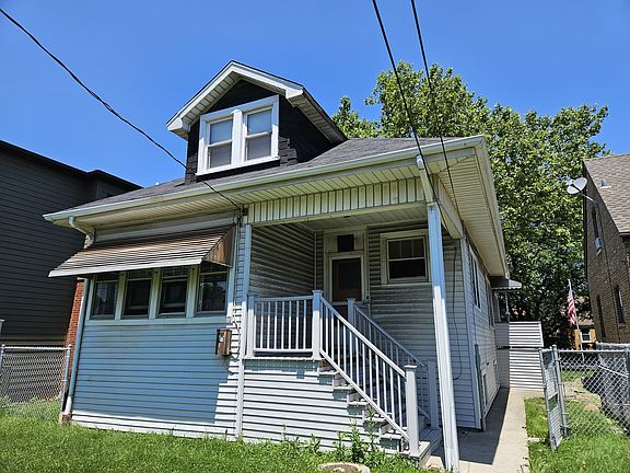 3rd image of 7205 W Ibsen St