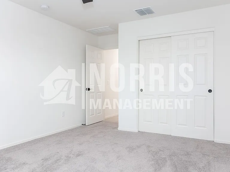 2897 N Rosewood Ln — Photo 18