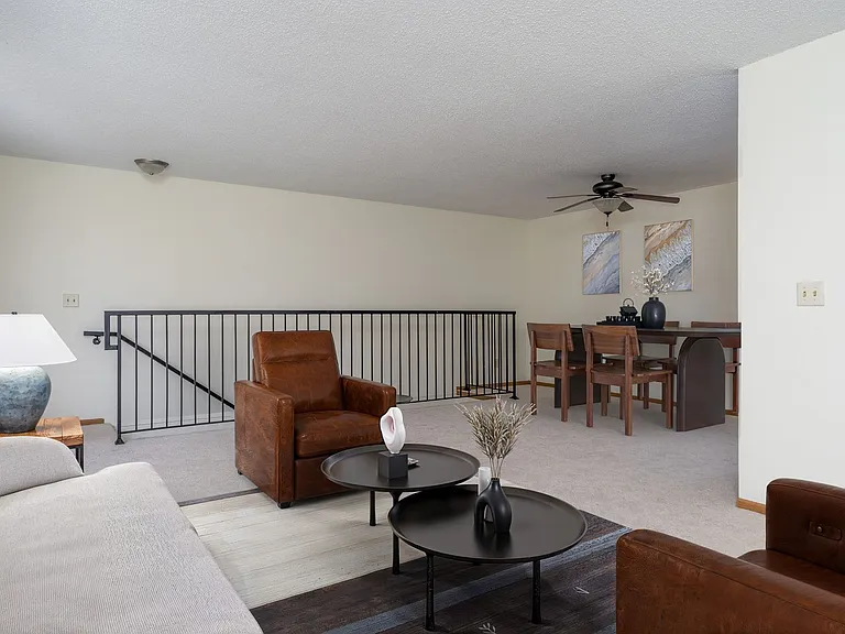 Raven Court Townhomes — Photo 21