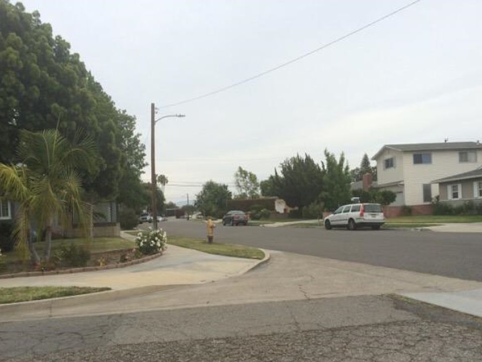 2nd image of 1661 S Pounders Ln