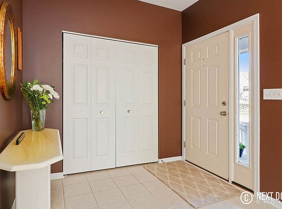 4th image of 2718 Andrews Ave