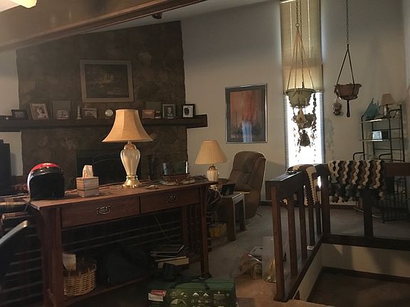 2nd image of 3427 Stonewall Dr NW