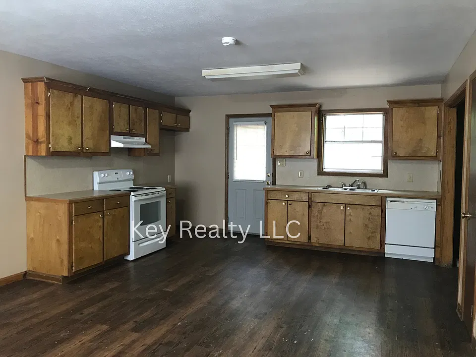 1313A Palmetto St