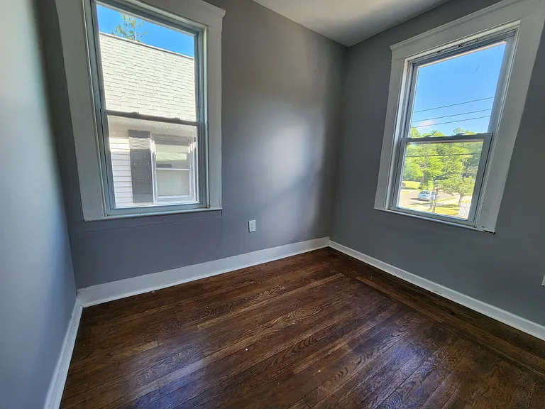 48 Daisy St #22 — Photo 10