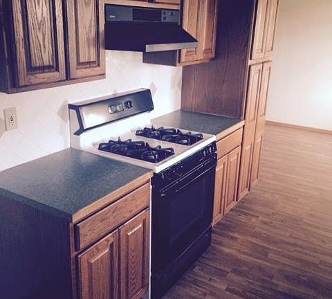 3rd image of 815 W Hollywood Dr