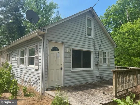 27857 Budds Creek Rd, Mechanicsville, MD 20659