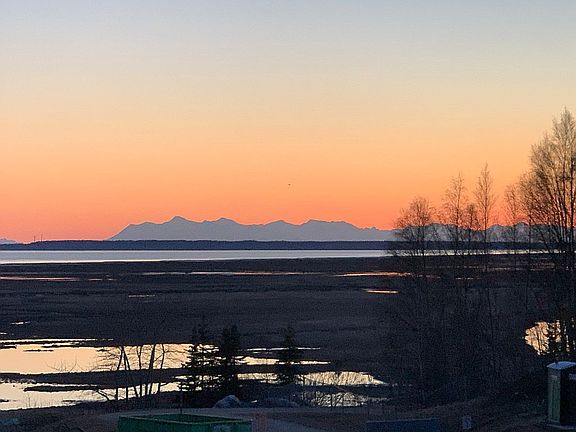 Front Volcano/Inlet view
