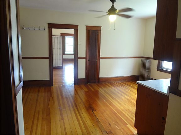 Kitchen to living room