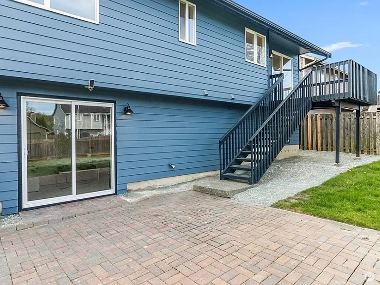 27409 Church Creek Loop NW — Photo 16