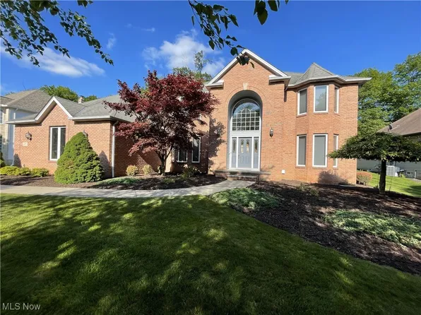 12701 Gordon St, North Royalton, OH 44133