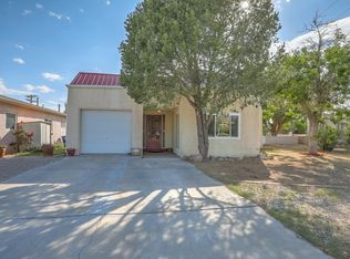 3113 General Chennault St NE, Albuquerque, NM 87111