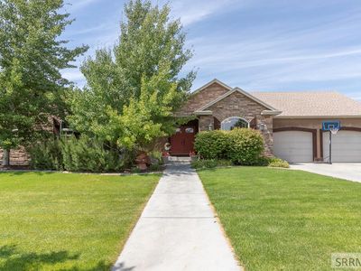 5480 Long Cove Dr, Idaho Falls, ID, 83404