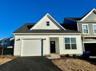 2063 Coneflower Ln, Blacksburg, VA 24060