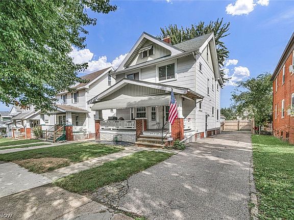 3rd image of 3255 W 115th St