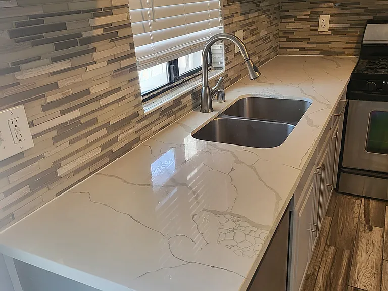 2724 El Caprice Dr #5 — Photo 6