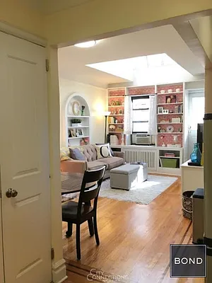 Rented by Bond New York | media 9