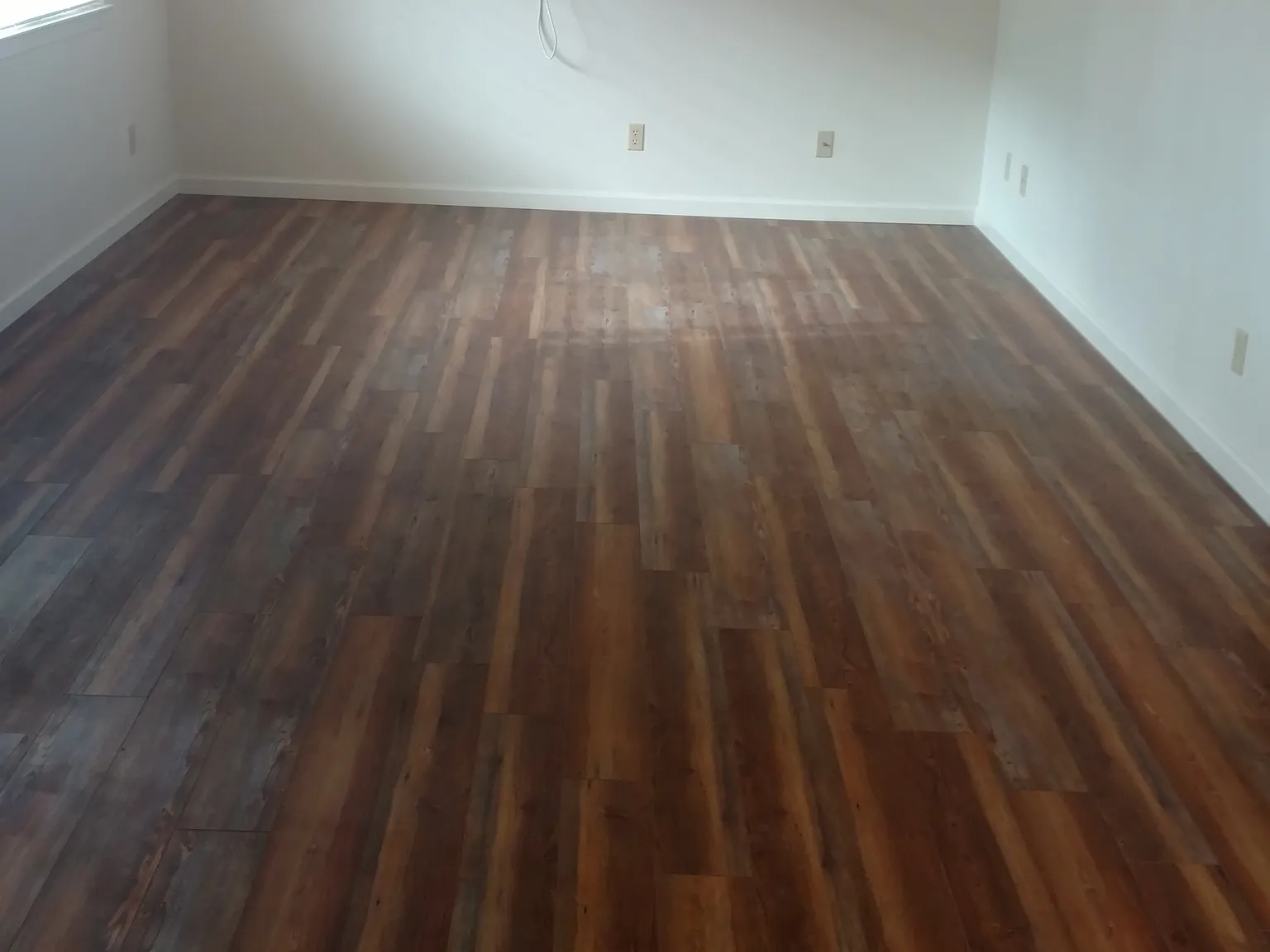 2 bed, 950 sqft, $825 — Photo 2