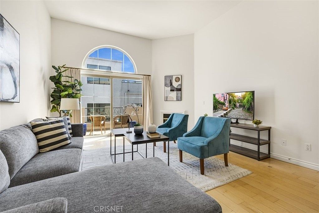 12067 Guerin St UNIT 304, Studio City, CA 91604 | Zillow