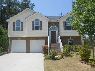 83 Shadowhill Ct, Loganville, GA 30052