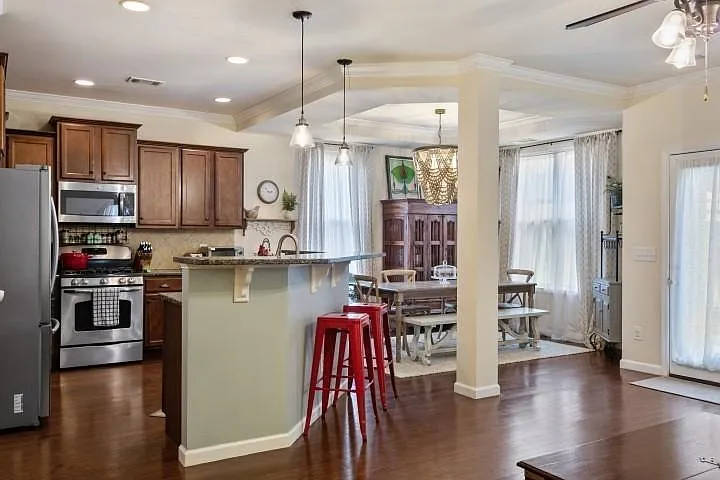 1216 Ben Hill Blvd — Photo 9