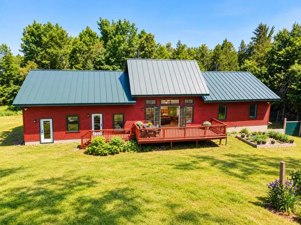 1097 Main Street, Springfield, ME 04487