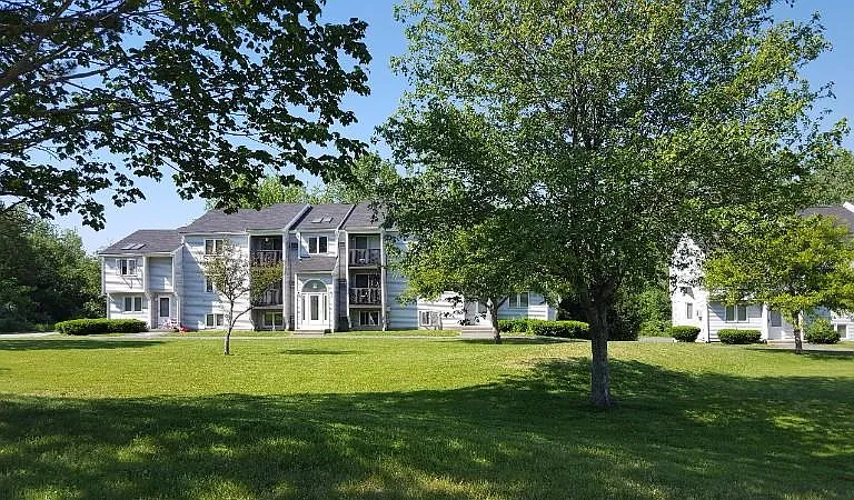 Riverview — Photo 18