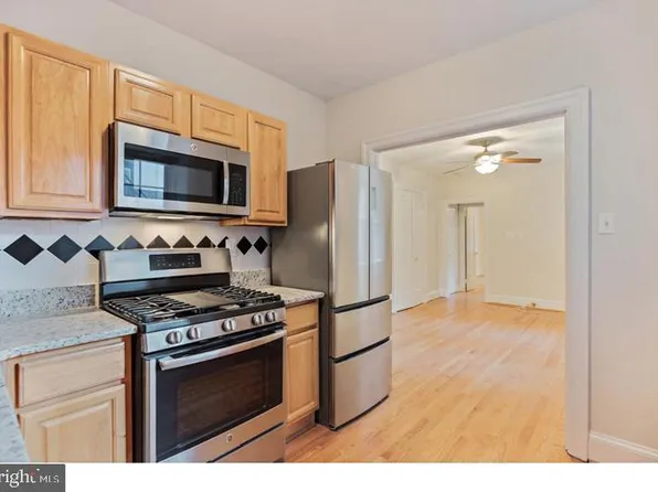 2130 Locust St APT A3, Philadelphia, PA 19103