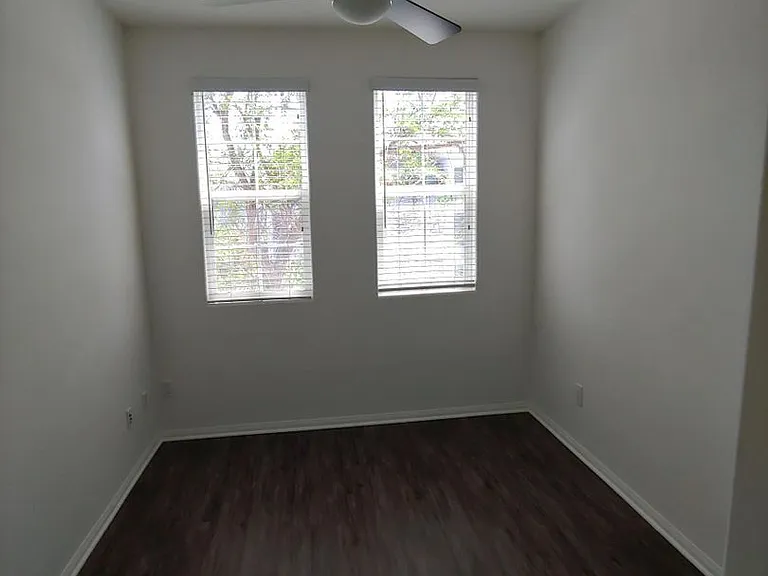 5002 Tilden Ave — Photo 5