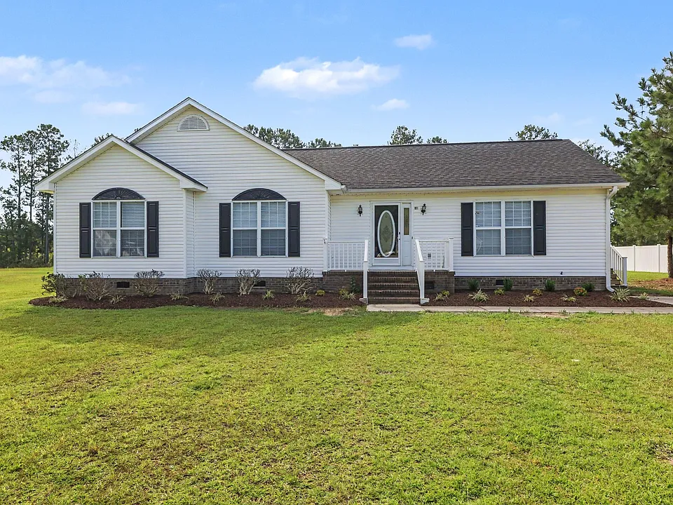148 Clear Water Dr