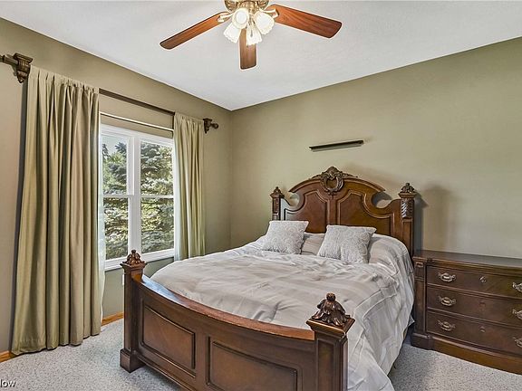 4th image of 8089 Mapleway Dr