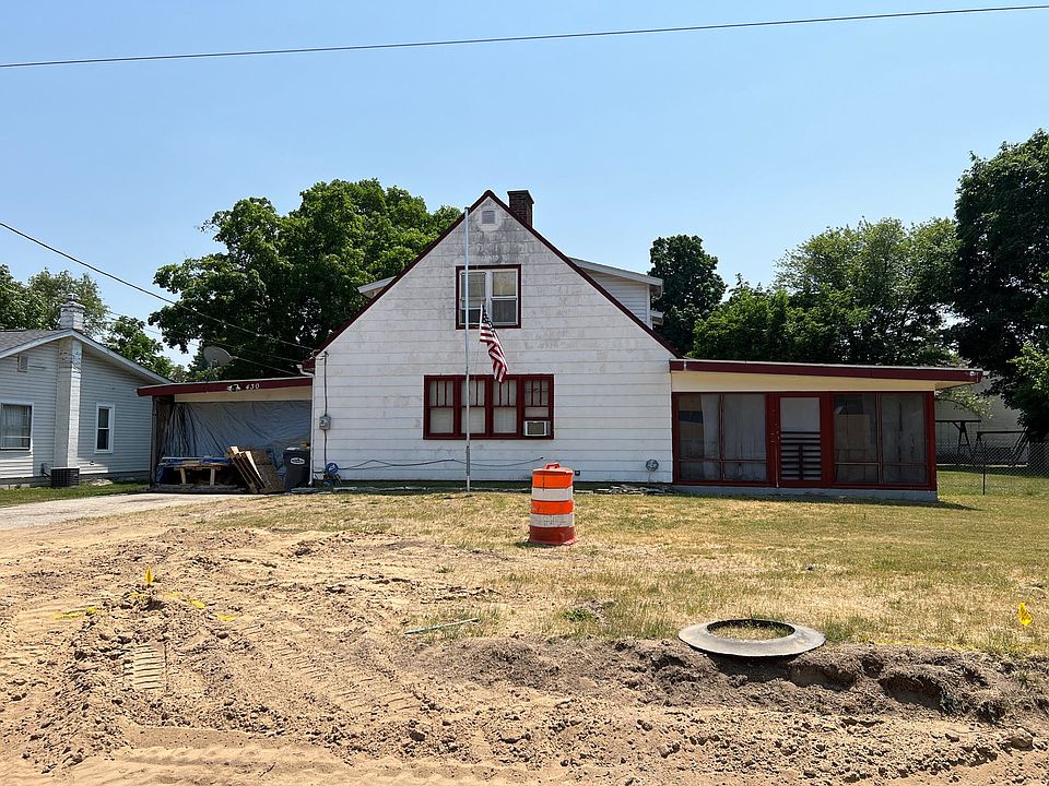430 Clark St, Hartford, MI 49057 Zillow