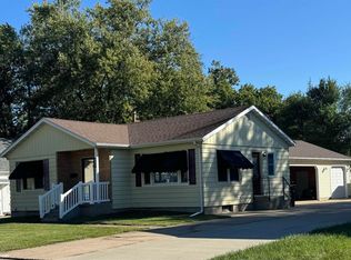 114 S Webster St, Ottumwa, IA 52501