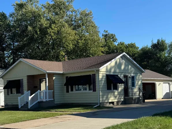 114 S Webster St, Ottumwa, IA 52501