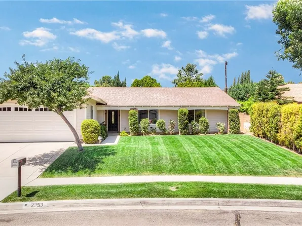 2353 N Brentwood Ave, Simi Valley, CA 93063
