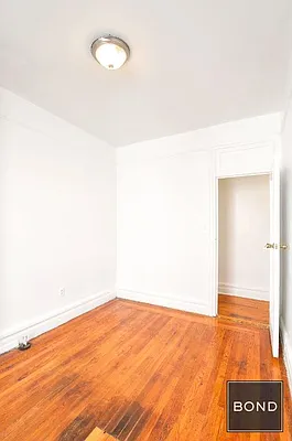 Rented by Bond New York | media 15
