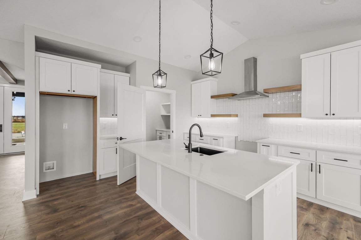 next background image