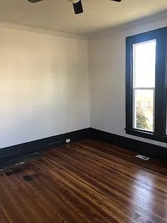 Building Photo - 437 W Front St #B