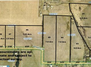 Seeman St SW, Navarre, OH 44662