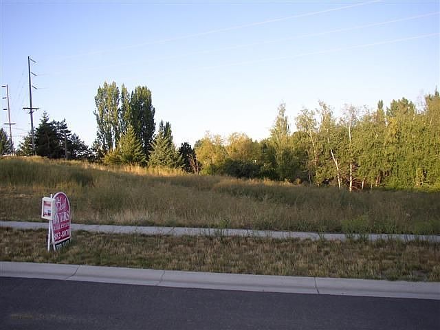 1009 Slonaker Dr. Lot