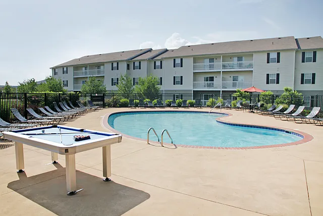 Pebblebrook Apartments — Photo 9