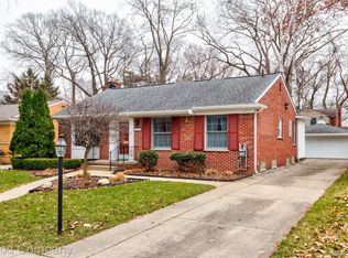 711 Orchard View Dr, Royal Oak, MI 48073