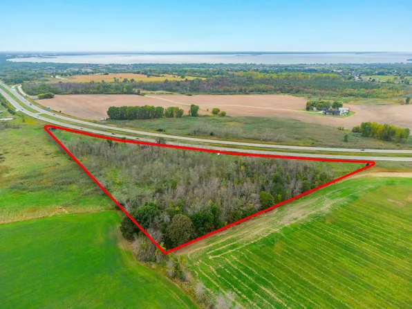 3800 Sturgeon Bay Rd, Green Bay, WI 54311