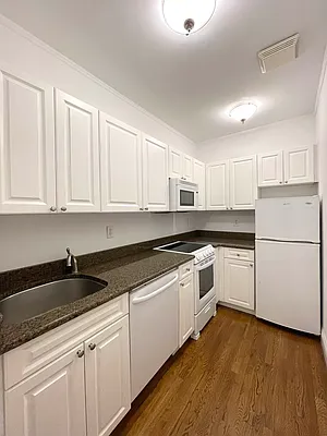 Rented by (Legacy) NY Quality Living Uptown | media 3